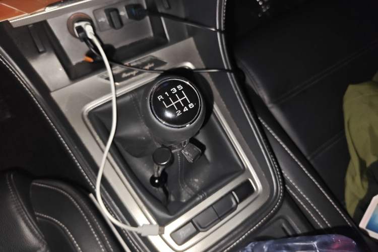 Used MG 6 2017 20T Manual Luxury Smart Connect Version China V Standard Gear Lever
