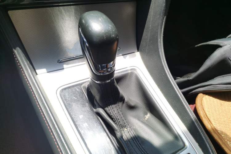 Used MG 6 2017 20T Automatic Elite Smart Connect Version China V Standard Gear Lever