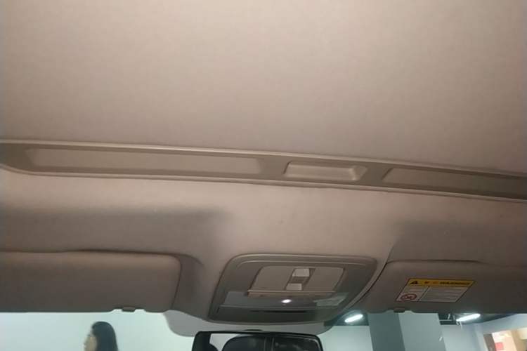 Used MG 6 2017 20T Automatic Luxury Smart Connect Version China V Standard Headliner