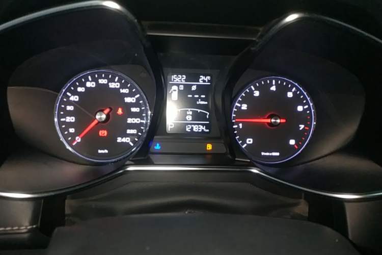 Used MG 6 2017 20T Automatic Luxury Smart Connect Version China V Standard Instrument Cluster