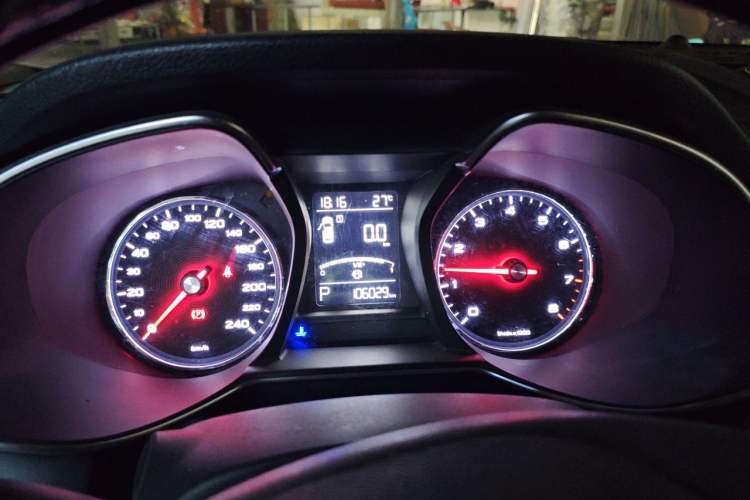 Used MG 6 2017 20T Automatic Prestige Internet Edition China V Standard Instrument Cluster