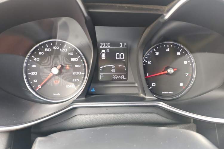 Used MG 6 2017 20T Automatic Luxury Smart Connect Version China V Standard Instrument Cluster