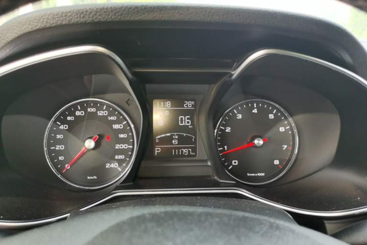 Used MG 6 2017 20T Automatic Luxury Smart Connect Version China V Standard Instrument Cluster