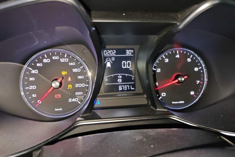 Used MG 6 2017 20T Manual Luxury Smart Connect Version China V Standard Instrument Cluster