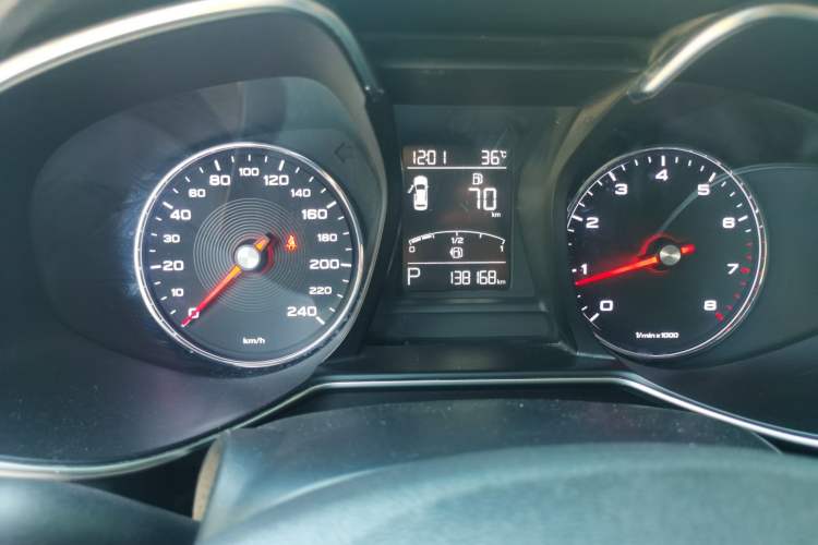 Used MG 6 2017 20T Automatic Luxury Smart Connect Version China V Standard Instrument Cluster