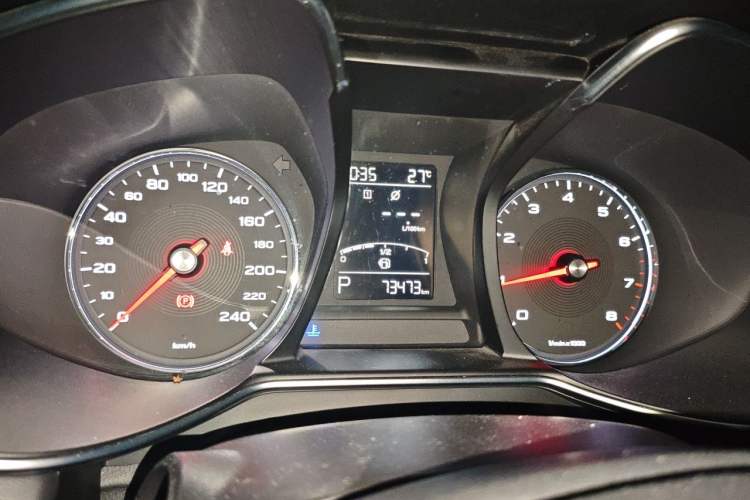 Used MG 6 2017 20T Automatic Luxury Smart Connect Version China V Standard Instrument Cluster
