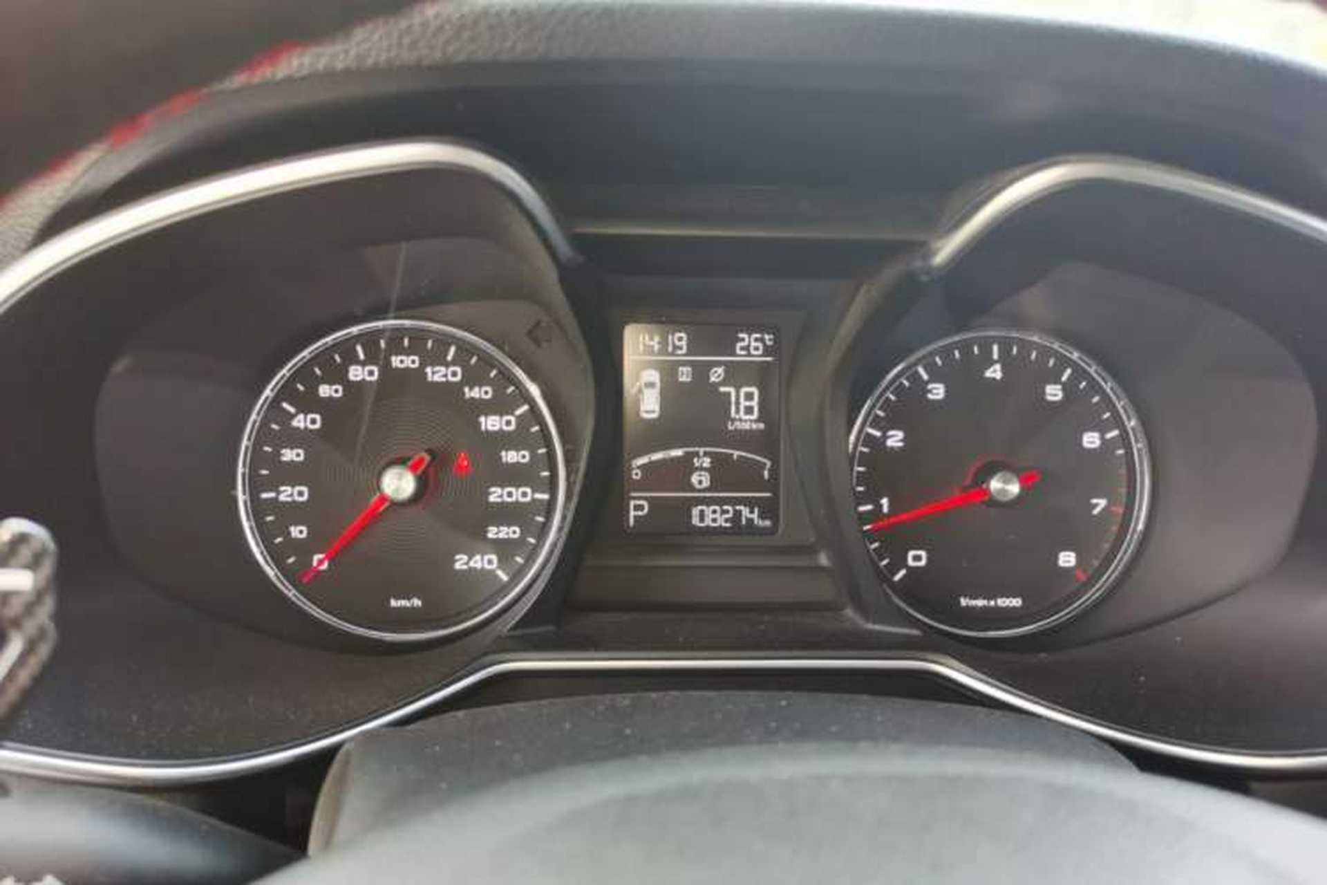 Used MG 6 2017 20T Automatic Luxury Smart Connect Version China V Standard Instrument Cluster