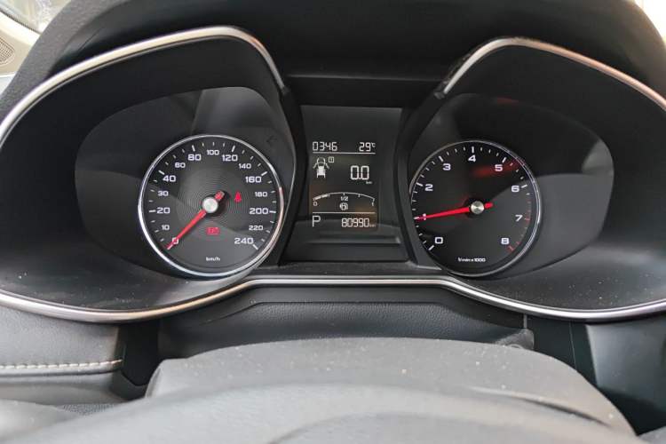 Used MG 6 2017 20T Automatic Luxury Smart Connect Version China V Standard Instrument Cluster