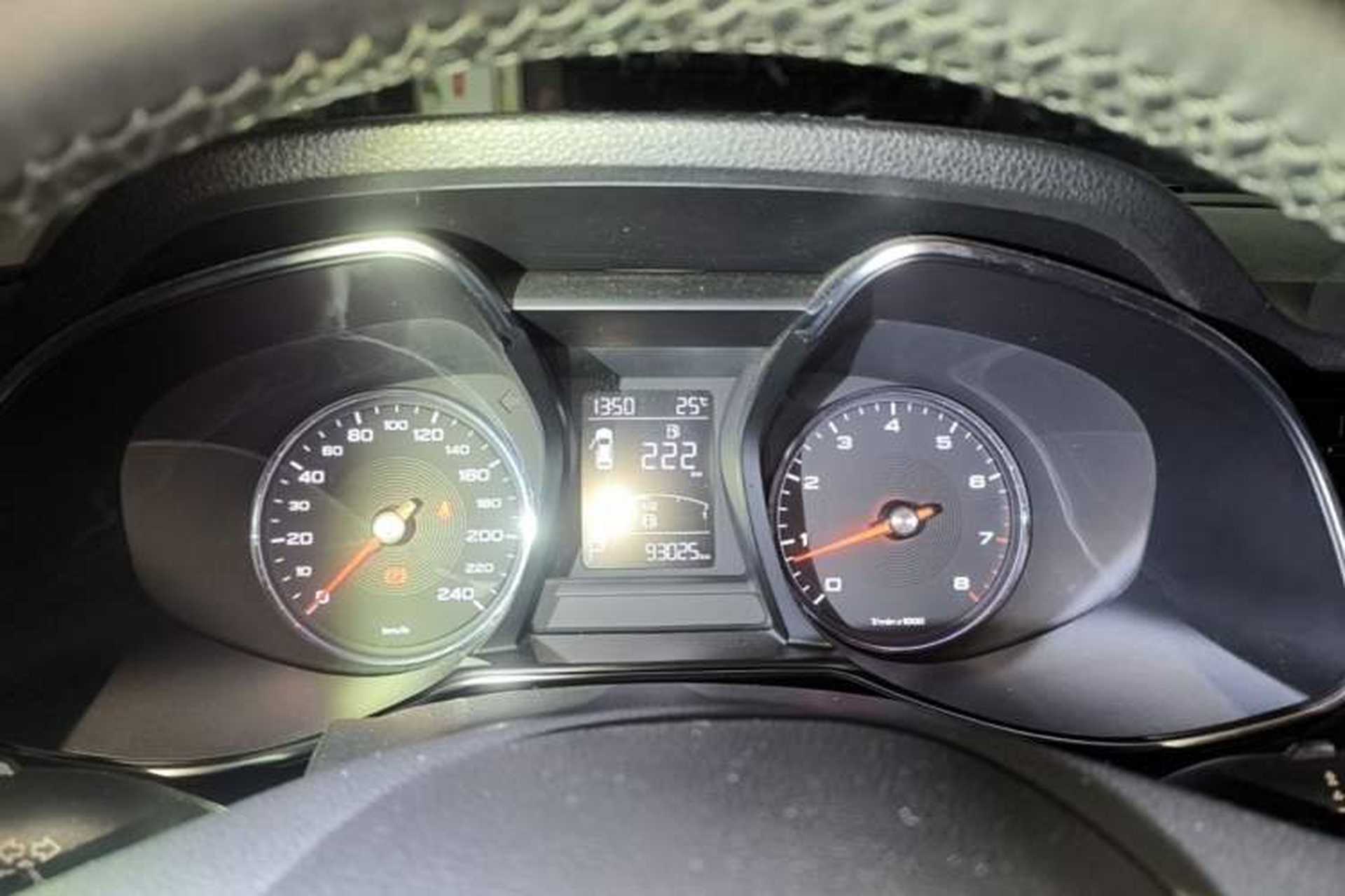 Used MG 6 2017 20T Automatic Luxury Smart Connect Version China V Standard Instrument Cluster