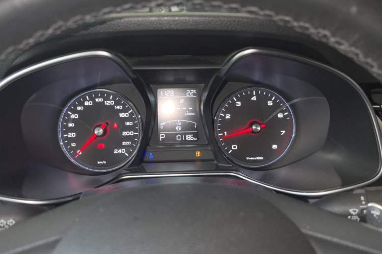 Used MG 6 2017 20T Automatic Luxury Smart Connect Version China V Standard Instrument Cluster