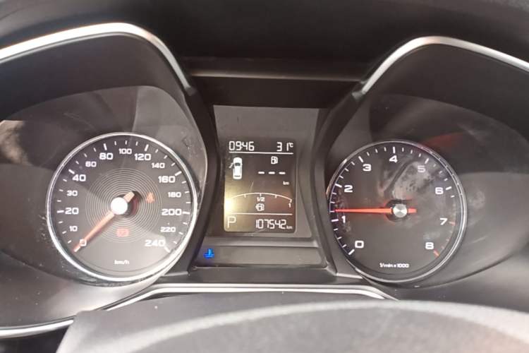 Used MG 6 2017 20T Automatic Elite Smart Connect Version China V Standard Instrument Cluster