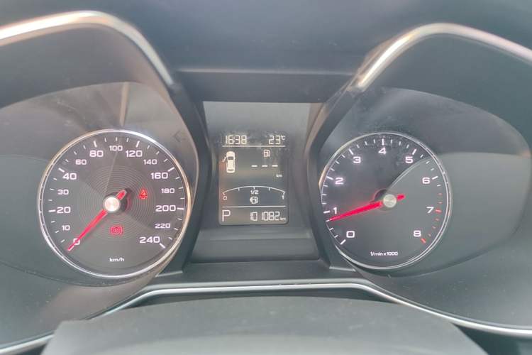 Used MG 6 2017 20T Automatic Elite Smart Connect Version China V Standard Instrument Cluster