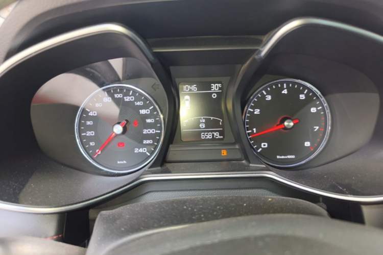 Used MG 6 2017 20T Manual Elite Smart Connect Version China V Standard Instrument Cluster