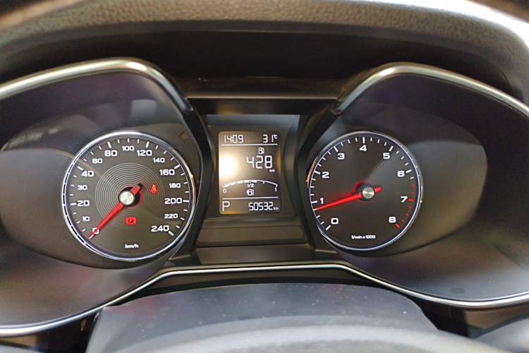 Used MG 6 2017 20T Automatic Luxury Smart Connect Version China V Standard Instrument Cluster