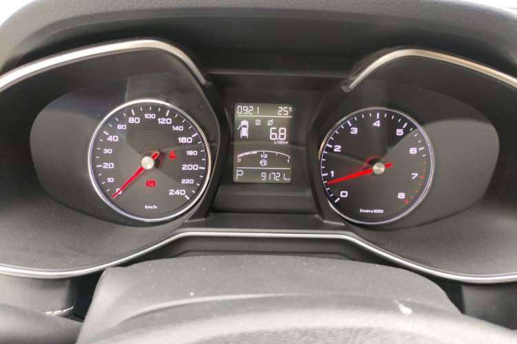 Used MG 6 2017 20T Automatic Luxury Smart Connect Version China V Standard Instrument Cluster