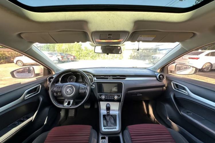 Used MG 6 2017 20T Automatic Elite Smart Connect Version China V Standard Interior 1