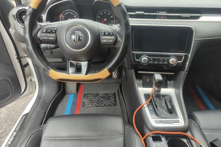 Used MG 6 2017 20T Automatic Luxury Smart Connect Version China V Standard Interior 2