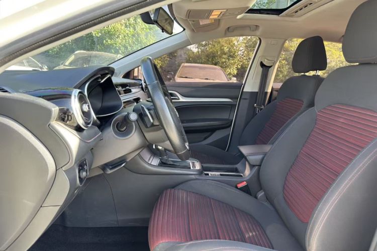 Used MG 6 2017 20T Automatic Elite Smart Connect Version China V Standard Interior 2