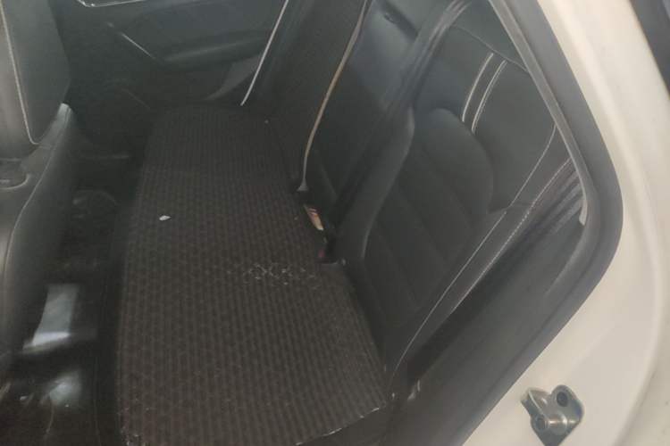 Used MG 6 2017 20T Automatic Prestige Internet Edition China V Standard Interior 4