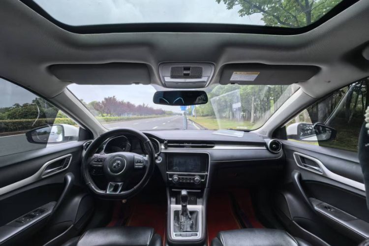 Used MG 6 2017 20T Automatic Elite Smart Connect Version China V Standard Interior 4