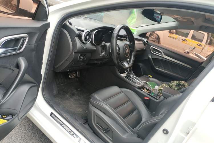 Used MG 6 2017 20T Automatic Luxury Smart Connect Version China V Standard Left Front Seat