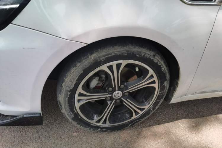 Used MG 6 2017 20T Automatic Luxury Smart Connect Version China V Standard Left Front Wheel Hub