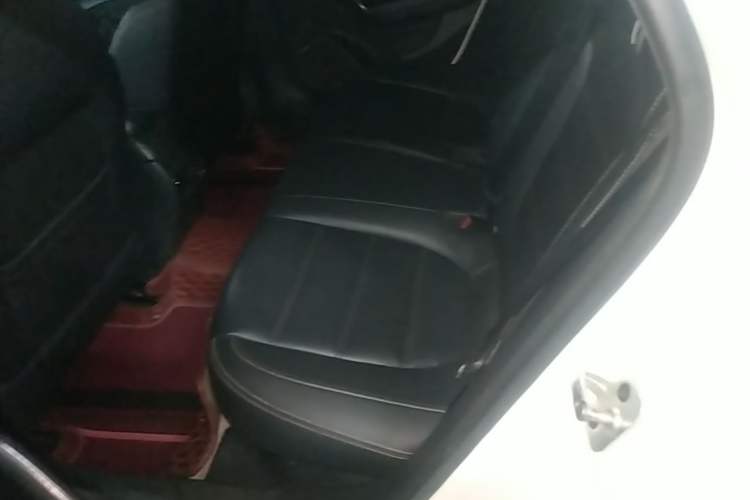 Used MG 6 2017 20T Automatic Luxury Smart Connect Version China V Standard Left Rear Seat