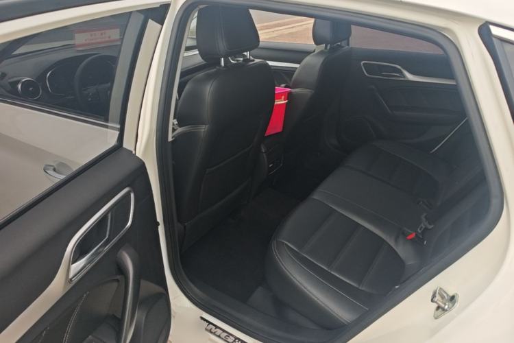 Used MG 6 2017 20T Automatic Luxury Smart Connect Version China V Standard Left Rear Seat