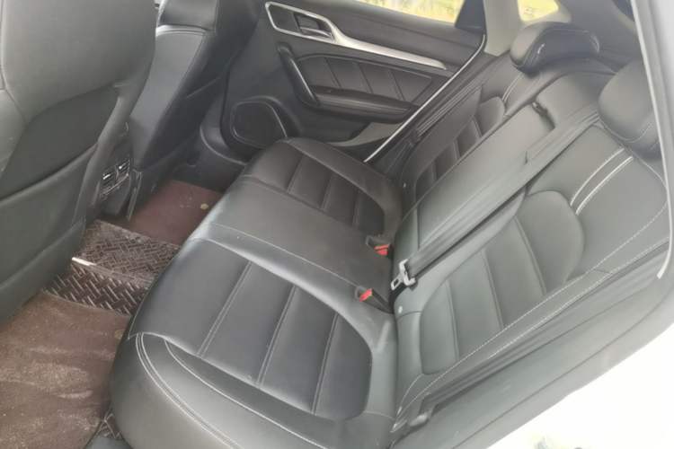 Used MG 6 2017 20T Automatic Luxury Smart Connect Version China V Standard Left Rear Seat
