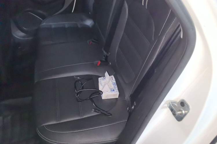 Used MG 6 2017 20T Automatic Luxury Smart Connect Version China V Standard Left Rear Seat