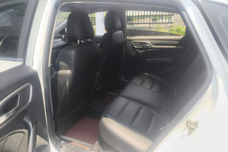 Used MG 6 2017 20T Manual Luxury Smart Connect Version China V Standard Left Rear Seat