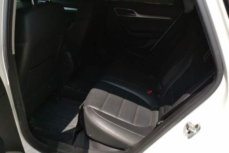 Used MG 6 2017 20T Automatic Luxury Smart Connect Version China V Standard Left Rear Seat