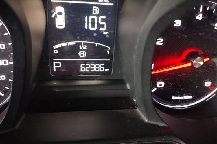 Used MG 6 2017 20T Automatic Elite Smart Connect Version China V Standard Odometer Close Up