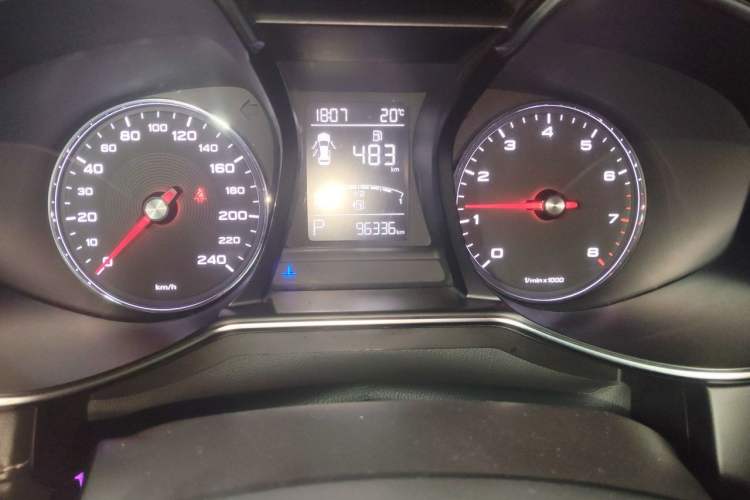 Used MG 6 2017 20T Automatic Luxury Smart Connect Version China V Standard Odometer Close Up
