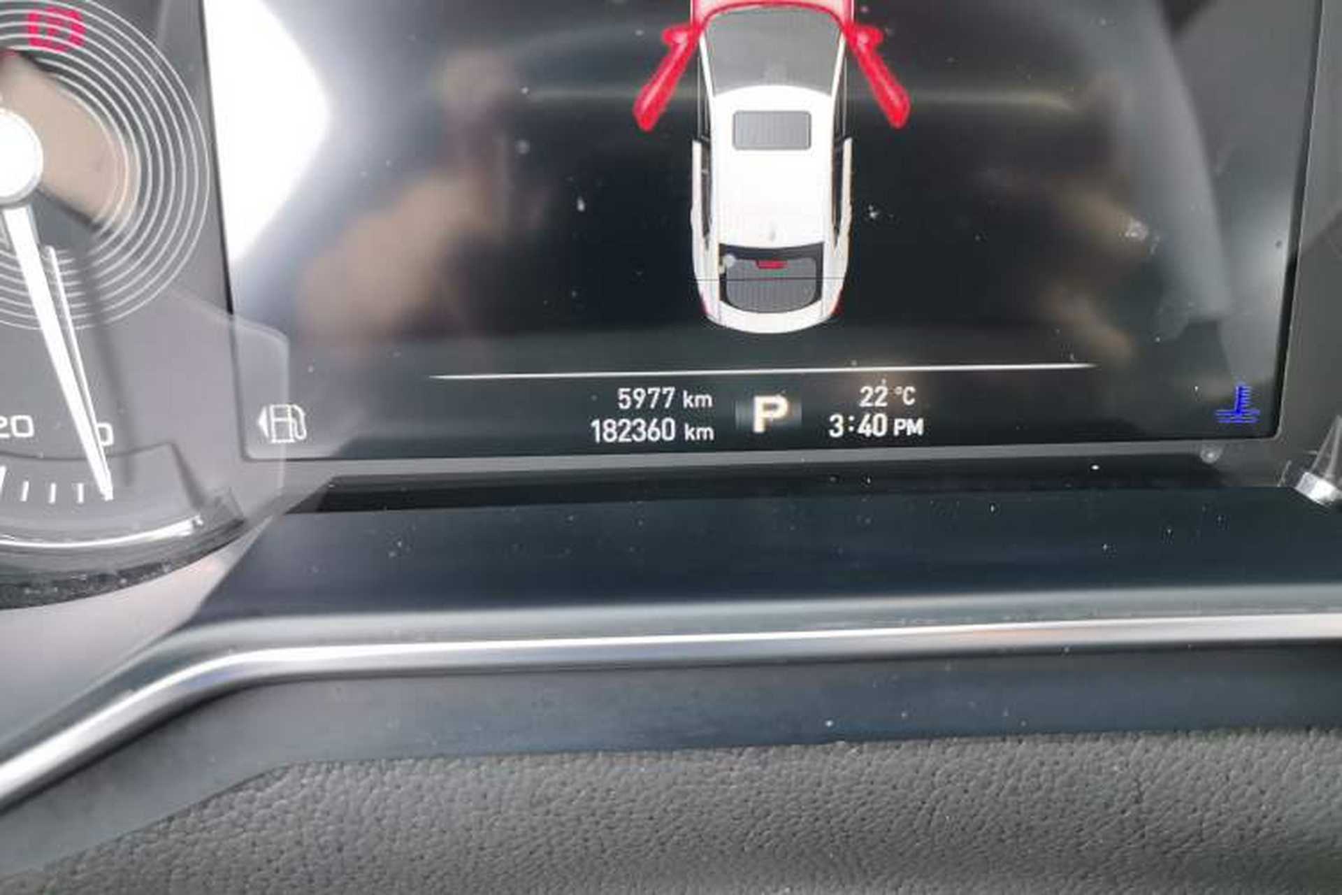 Used MG 6 2017 20T Automatic Trophy Prestige Internet Edition China V Standard Odometer Close Up