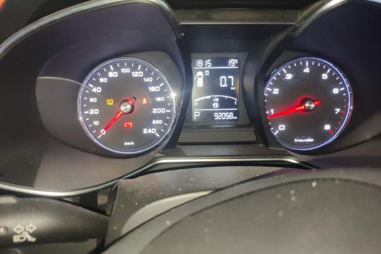 Used MG 6 2017 20T Automatic Prestige Internet Edition China V Standard Odometer Close Up