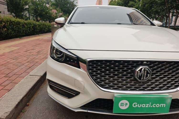 Used MG 6 2017 20T Manual Luxury Smart Connect Version China V Standard Right Front Headlight