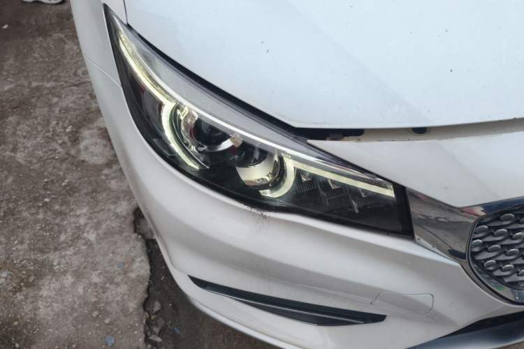 Used MG 6 2017 20T Automatic Luxury Smart Connect Version China V Standard Right Front Headlight