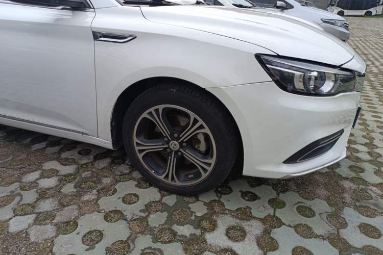 Used MG 6 2017 20T Automatic Luxury Smart Connect Version China V Standard Right Front Wheel Hub