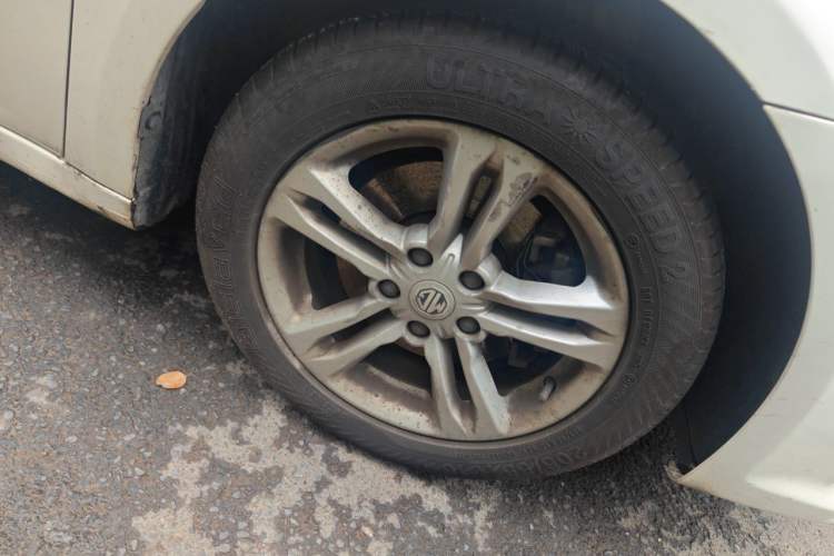 Used MG 6 2017 20T Automatic Elite Smart Connect Version China V Standard Right Front Wheel Hub