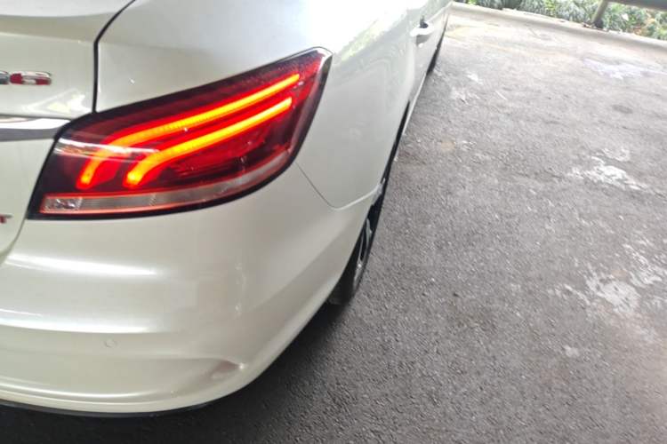 Used MG 6 2017 20T Automatic Luxury Smart Connect Version China V Standard Right Rear Taillight