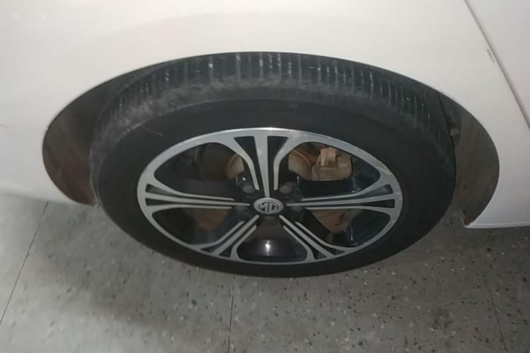 Used MG 6 2017 20T Automatic Luxury Smart Connect Version China V Standard Right Rear Wheel Hub