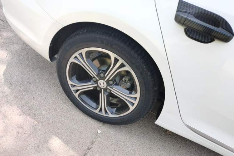 Used MG 6 2017 20T Automatic Luxury Smart Connect Version China V Standard Right Rear Wheel Hub