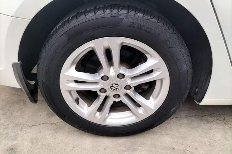 Used MG 6 2017 20T Automatic Elite Smart Connect Version China V Standard Right Rear Wheel Hub