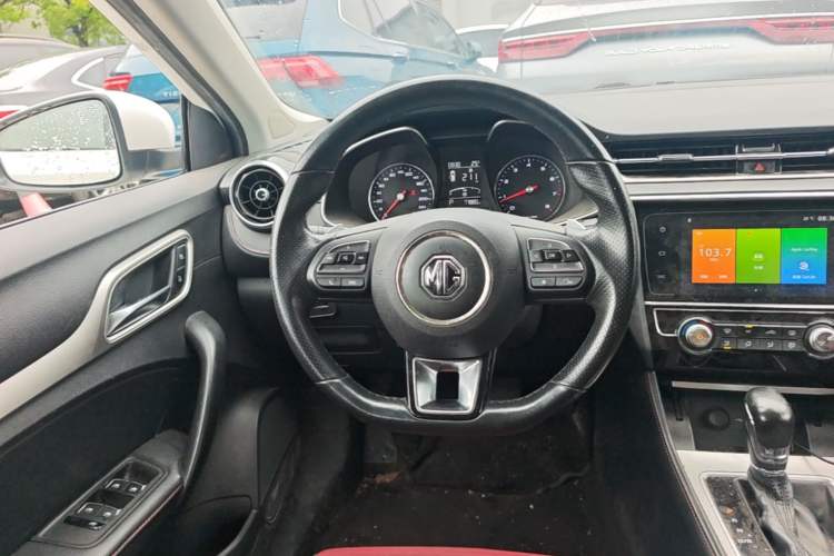 Used MG 6 2017 20T Automatic Elite Smart Connect Version China V Standard Steering Wheel