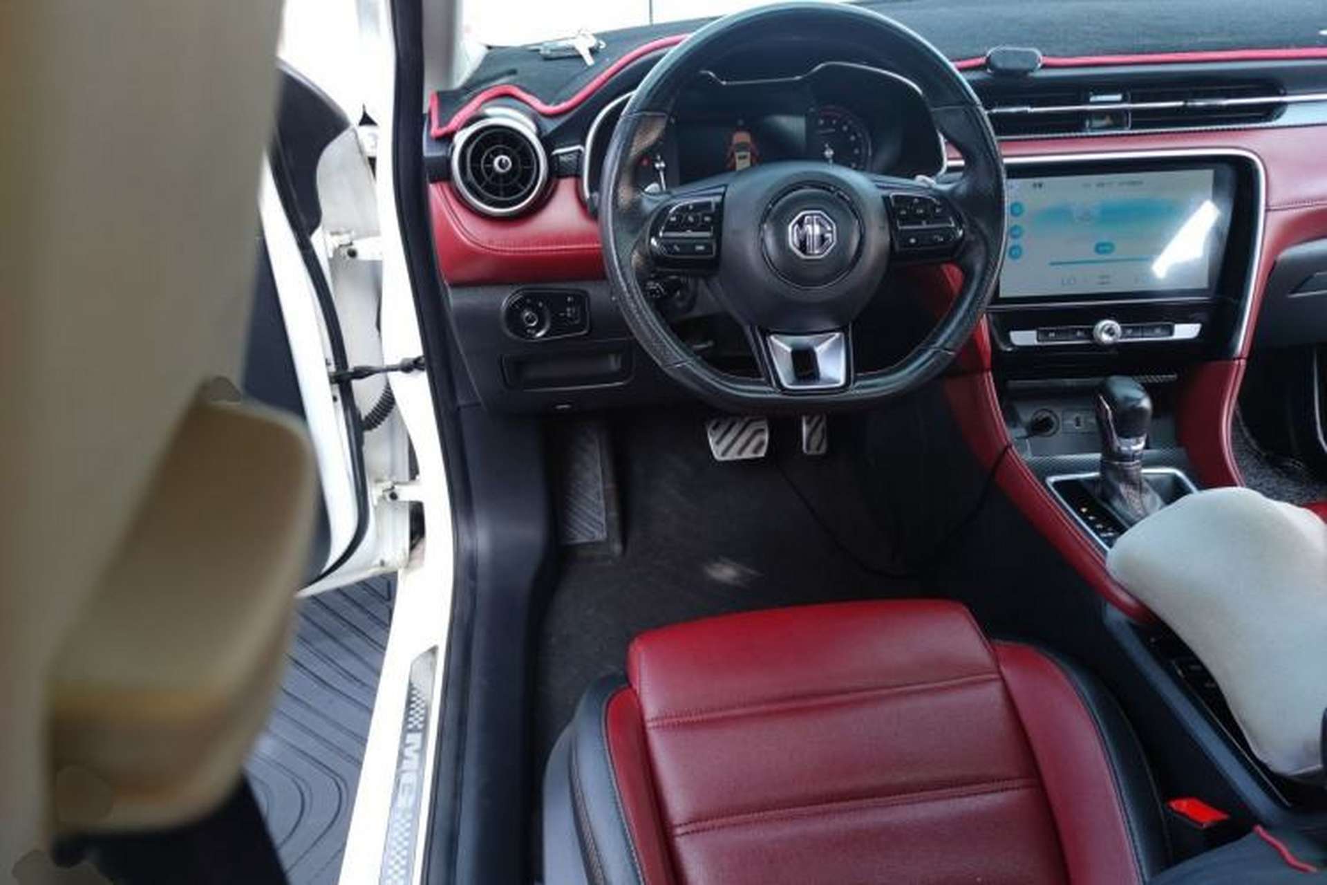 Used MG 6 2017 20T Automatic Trophy Prestige Internet Edition China V Standard Steering Wheel