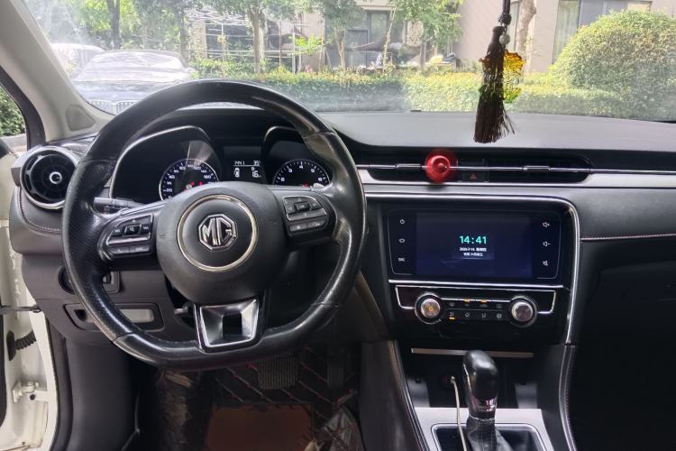 Used MG 6 2017 20T Automatic Elite Smart Connect Version China V Standard Steering Wheel