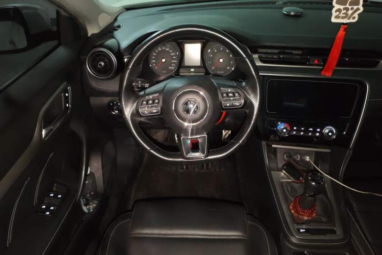 Used MG 6 2017 20T Manual Luxury Smart Connect Version China V Standard Steering Wheel