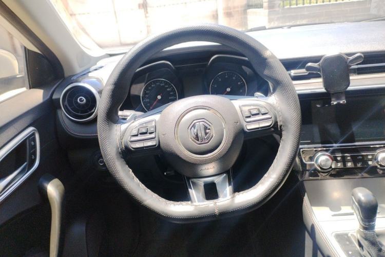 Used MG 6 2017 20T Automatic Elite Smart Connect Version China V Standard Steering Wheel