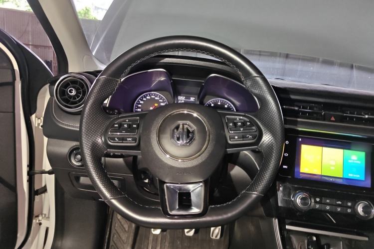 Used MG 6 2017 20T Manual Luxury Smart Connect Version China V Standard Steering Wheel